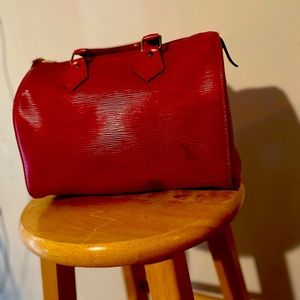 **100% AUTHENTIC** Louis Vuitton Red Epi Speedy Bag 25 Vintage Luxury